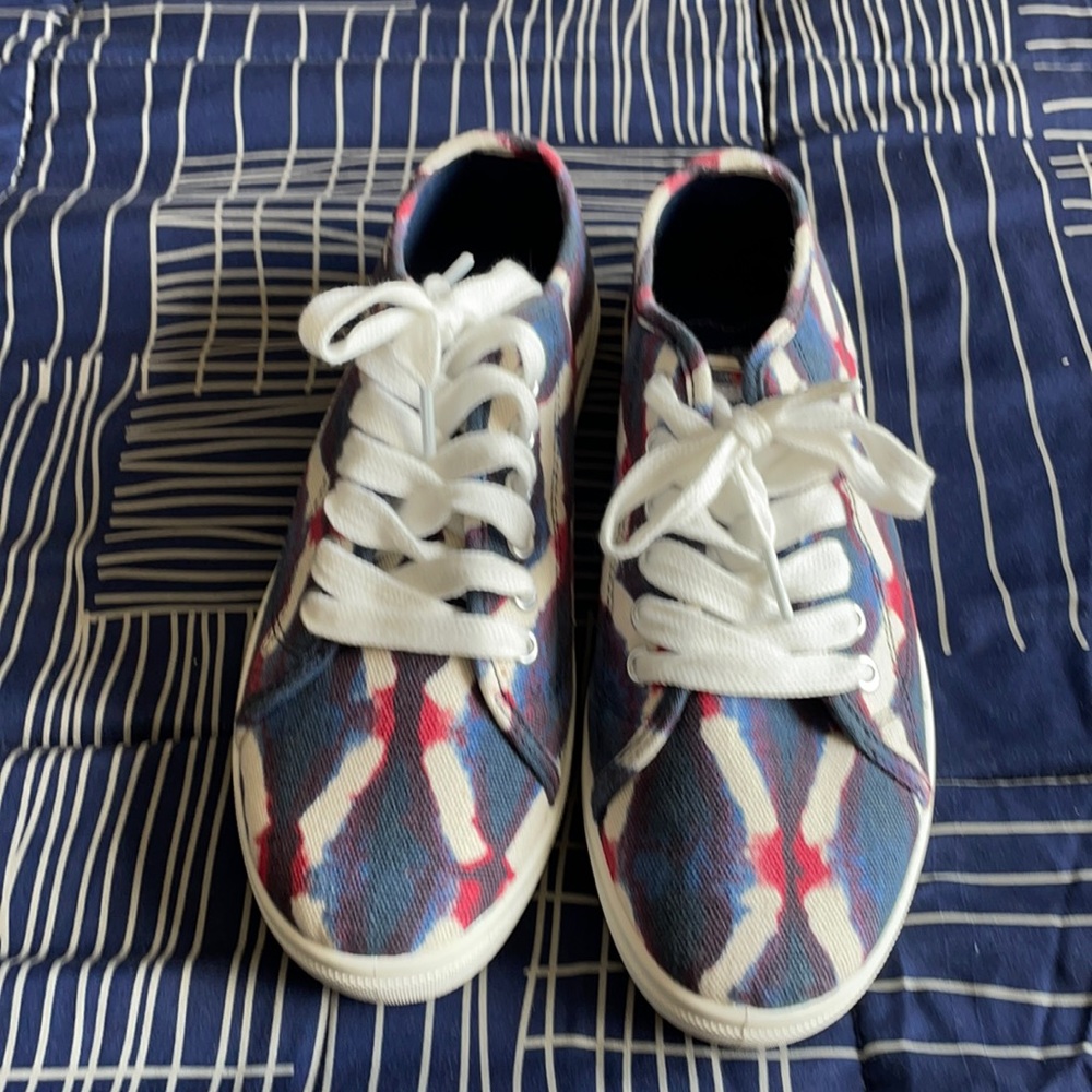 NWOT Rocket dogs sneakers